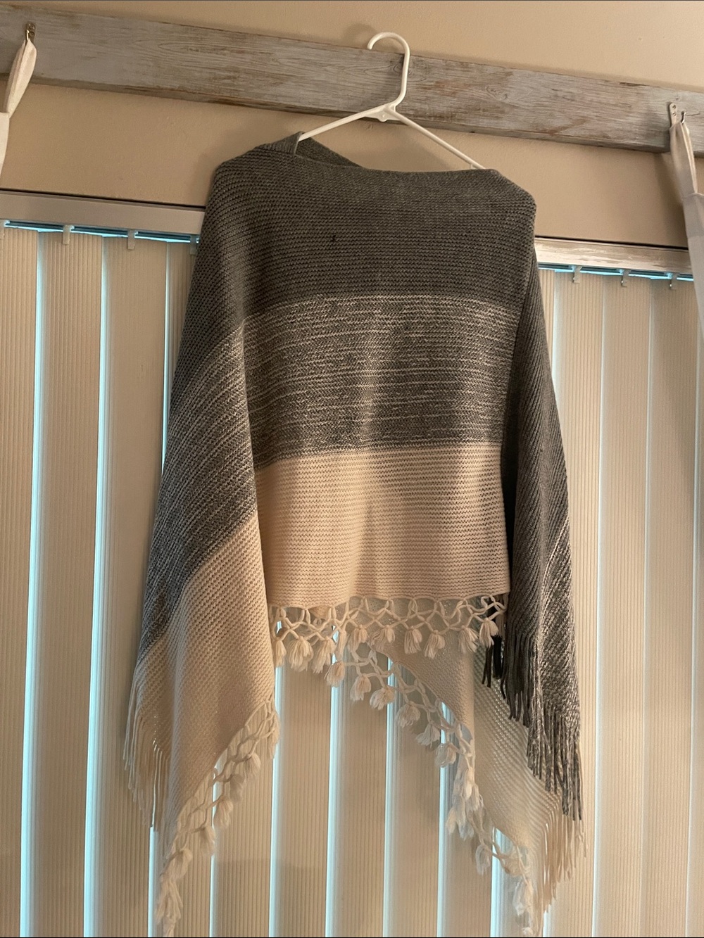 Women's Gray & Cream Fringe Knit Poncho